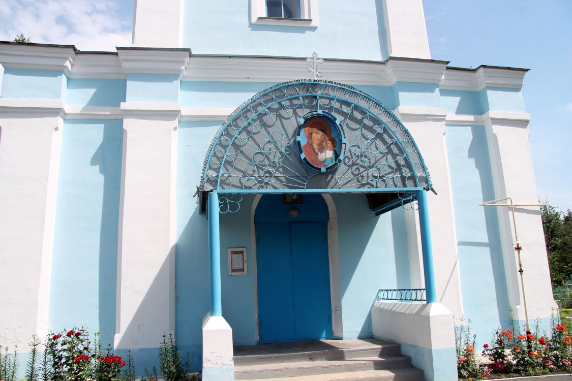Церковь Стефана (Казанской иконы Божией Матери), Углянец (Верхнехавский район, Воронежская область). фасады
