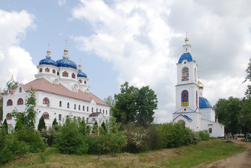 Сольба. Николо-Сольбинский женский монастырь. фасады
