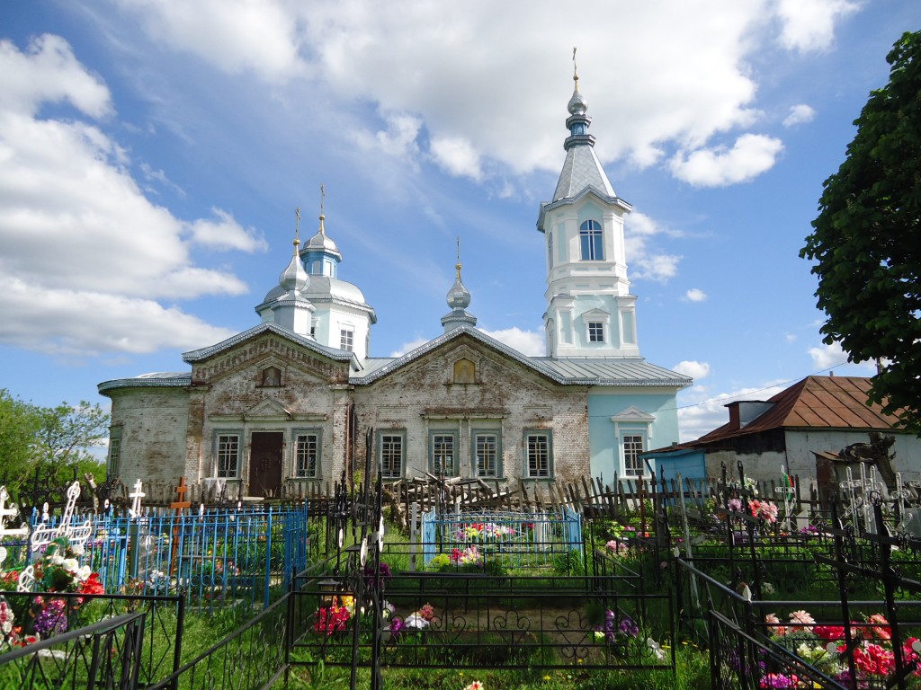 Козьмодемьяновка. Церковь Космы и Дамиана. фасады