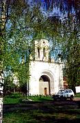 Старицкий Успенский мужской монастырь. Неизвестная надвратная часовня, , Старица, Старицкий район, Тверская область