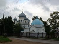 Часовня Казанской иконы Божией Матери, На заднем плане - Вознесенская церковь		      <br>, Ржев, Ржевский район и г. Ржев, Тверская область