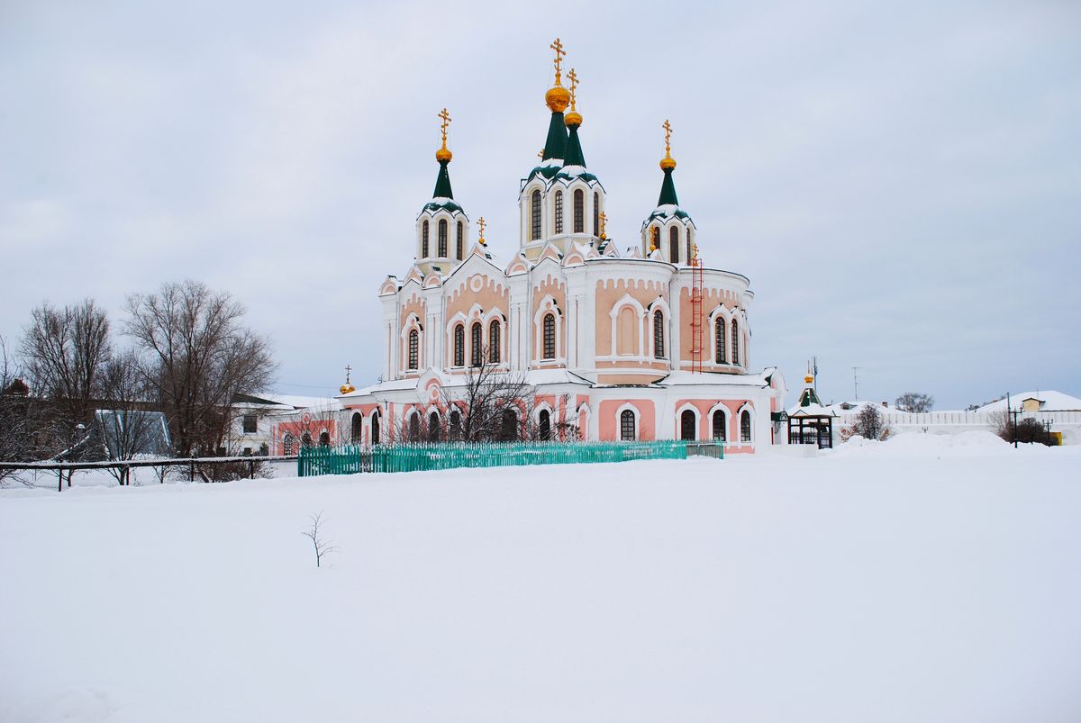 общий вид в ландшафте. Далматовский Успенский мужской монастырь. Церковь иконы Божией Матери "Всех скорбящих Радость", Далматово (Далматовский район, Курганская область)