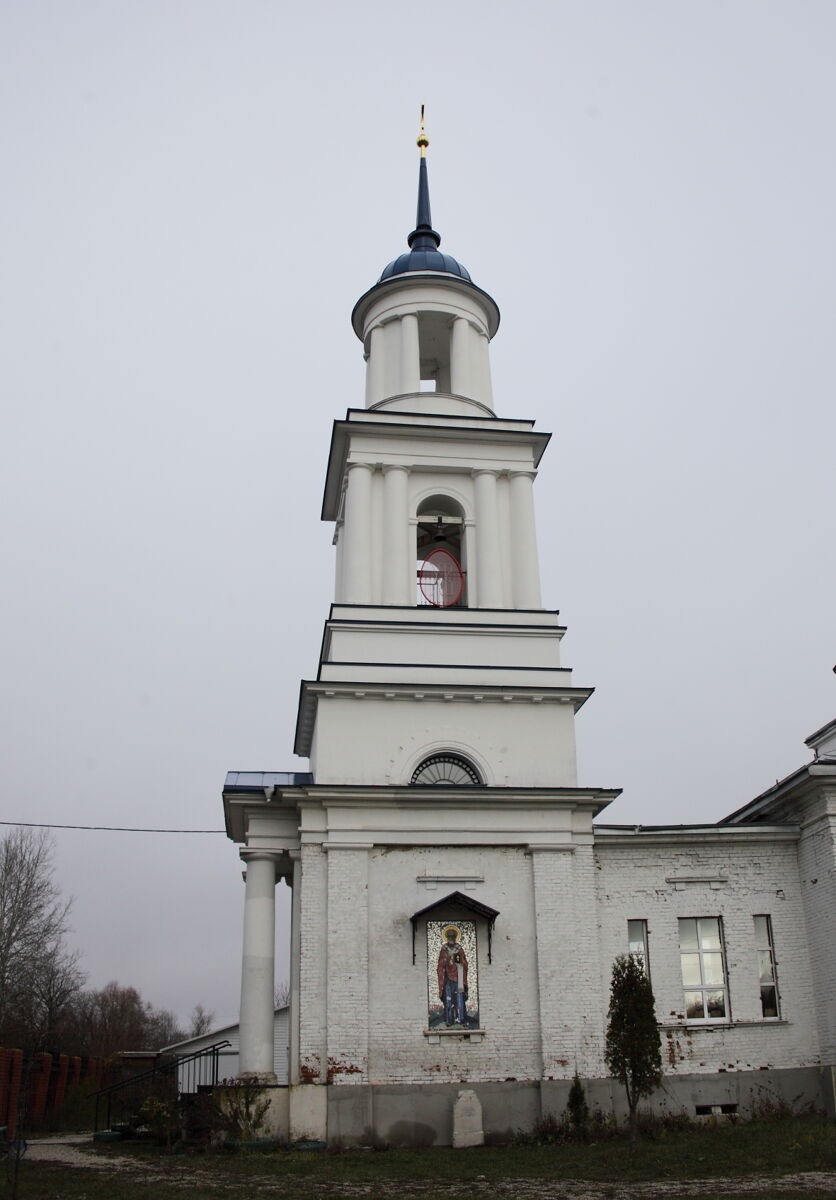 Церковь Смоленской иконы Божией Матери, Поповка (Алексин, город, Тульская область). архитектурные детали
