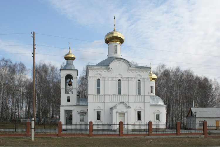 Церковь Богоявления Господня, Ярково (Ярковский район, Тюменская область). фасады, Общий вид с Юга