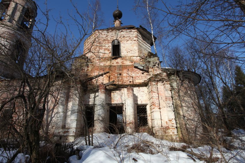 Церковь Рождества Христова, Рождественская Слободка (Любимский район, Ярославская область). фасады
