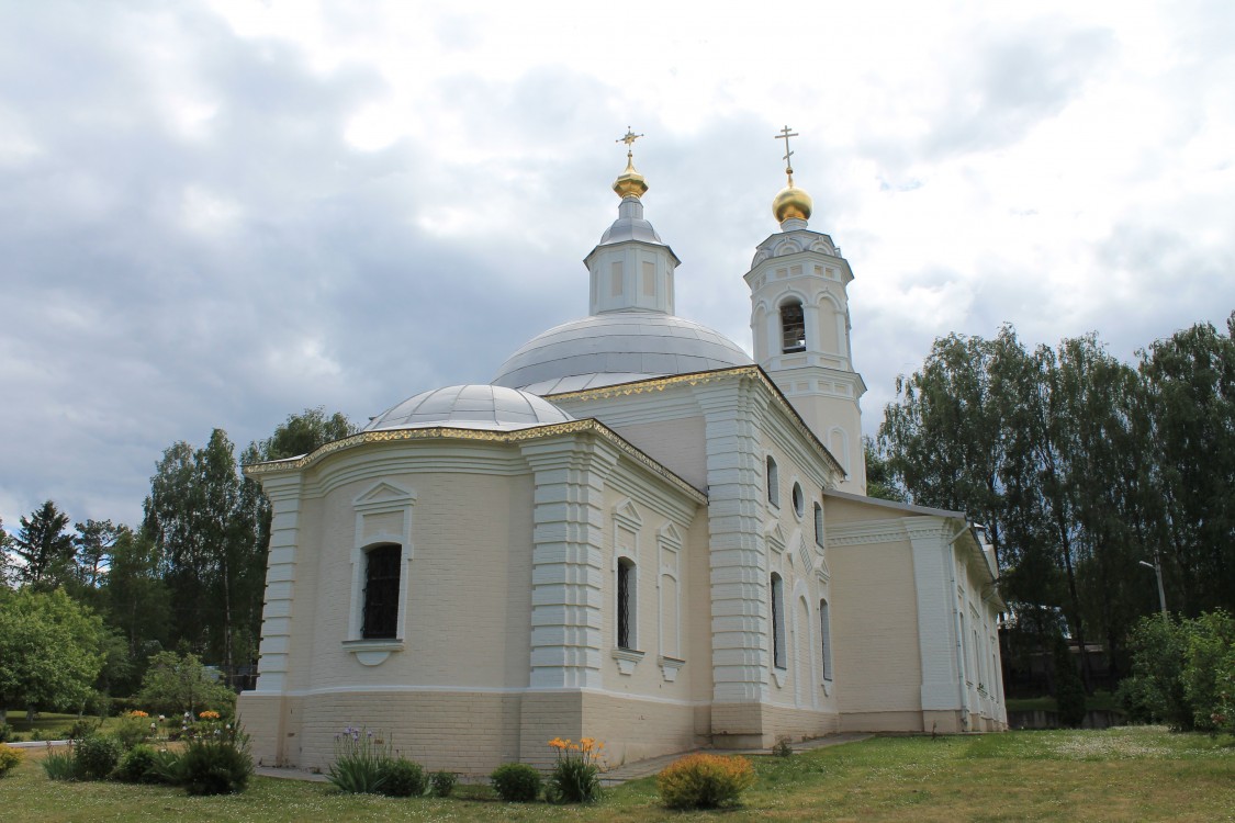 Церковь Богоявления Господня, Красный (Истринский городской округ и ЗАТО Восход, Московская область). фасады