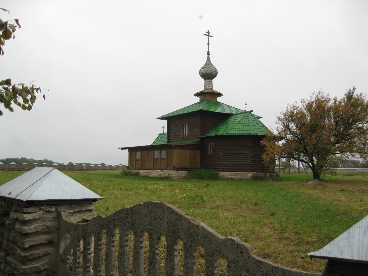 Церковь Иверской иконы Божией Матери, Захново (Печорский район, Псковская область). фасады