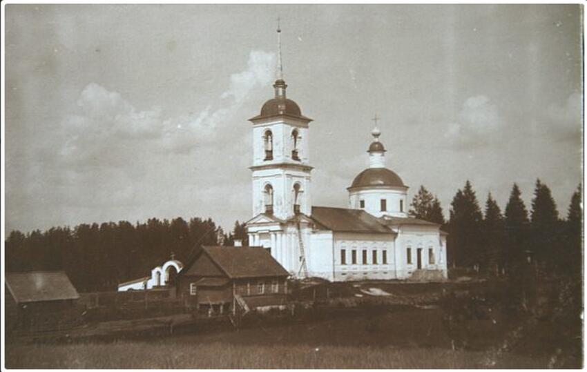 Троицкий Никандров Городноезерский женский монастырь. Церковь Троицы Живоначальной, Никандрово (Любытинский район, Новгородская область). архивная фотография, фото начало ХХ века с сайта http://боровичскийкрай.рф