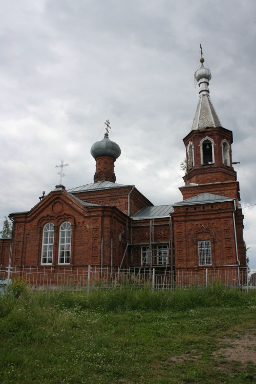 Церковь Антония и Феодосия Печерских, Перёдки (Боровичский район, Новгородская область). фасады