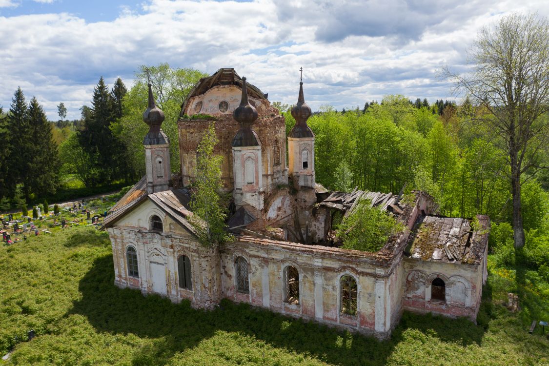 Церковь Георгия Победоносца, Тельбовичи (Боровичский район, Новгородская область). фасады
