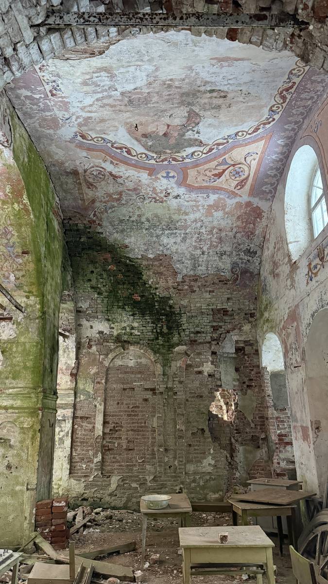 интерьер и убранство. Церковь Георгия Победоносца, Тельбовичи (Боровичский район, Новгородская область)