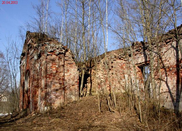 Церковь Троицы Живоначальной, Семеновщина (Валдайский район, Новгородская область). фасады