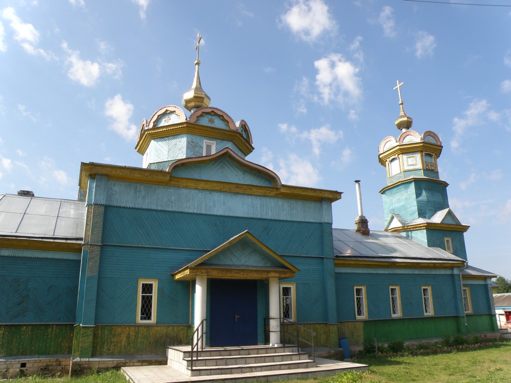 Церковь Воздвижения Креста Господня, Демянск (Демянский район, Новгородская область). архитектурные детали
