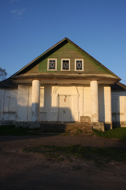 Старое Тарасово. Церковь Параскевы Пятницы. фасады