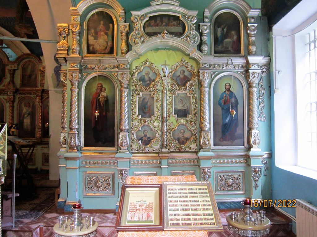Церковь Петра и Павла, Валдай (Валдайский район, Новгородская область). интерьер и убранство, Южный придел церкви св. апостолов Петра и Павла (придел св. прп. Серафима Саровского).