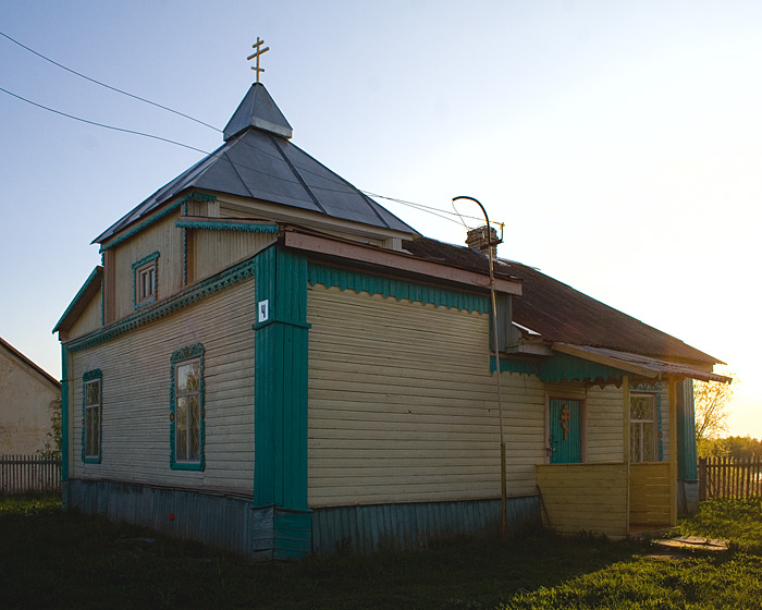 Церковь Николая Чудотворца, Мшага-Воскресенская (Шимский район, Новгородская область). общий вид в ландшафте