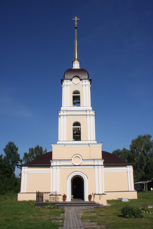 Церковь Рождества Пресвятой Богородицы, Никольское (Жуковский район, Калужская область). фасады