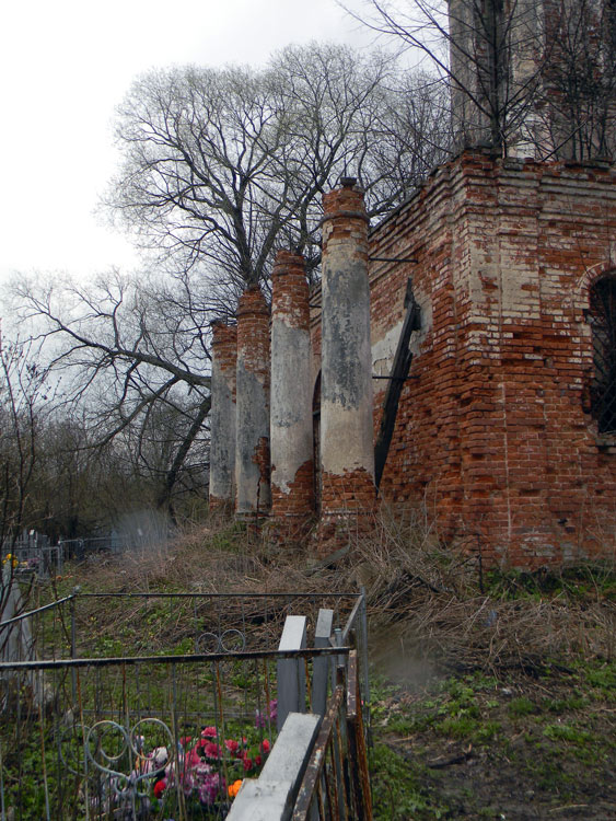 Церковь Воскресения Христова, Огарково (Рыбинский район, Ярославская область). фасады