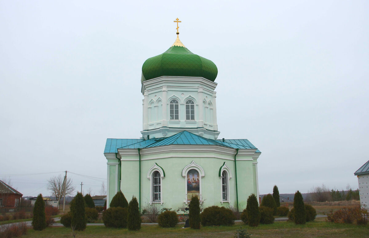 Церковь Троицы Живоначальной, Савицкое (Усманский район, Липецкая область). фасады, Троицкая церковь