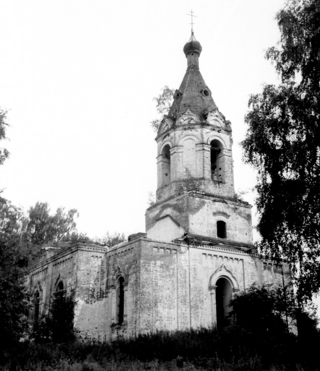 Церковь Георгия Победоносца, Капустино (Чеховский городской округ, Московская область). фасады