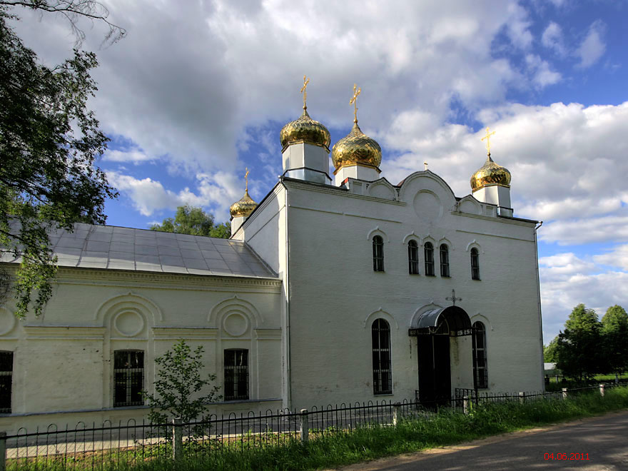 Церковь Троицы Живоначальной, Ваулово (Чеховский городской округ, Московская область). фасады