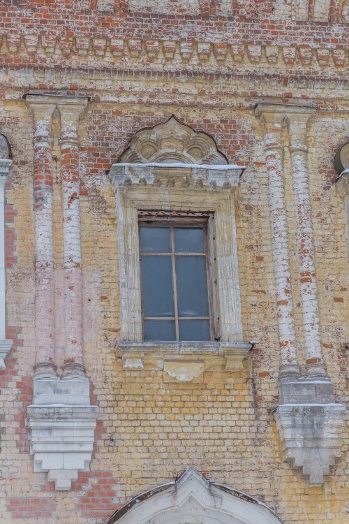 Церковь Покрова Пресвятой Богородицы, Мещерское (Чеховский городской округ, Московская область). архитектурные детали
