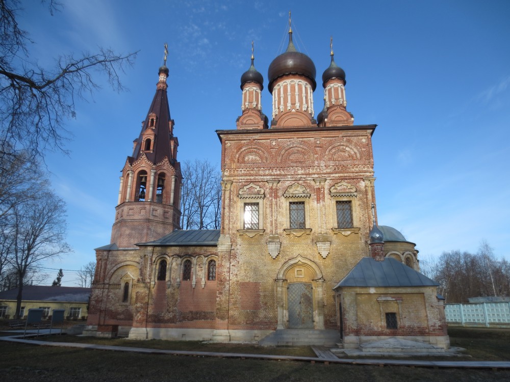 Церковь Покрова Пресвятой Богородицы, Мещерское (Чеховский городской округ, Московская область). фасады