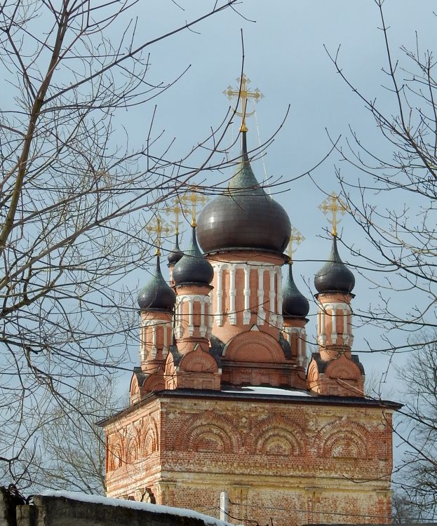 Церковь Покрова Пресвятой Богородицы, Мещерское (Чеховский городской округ, Московская область). архитектурные детали