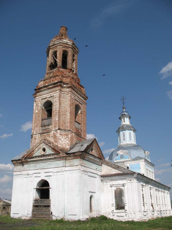 Церковь Петра и Павла, Петровское (Уржумский район, Кировская область). фасады