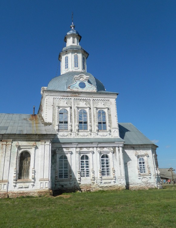 Церковь Петра и Павла, Петровское (Уржумский район, Кировская область). архитектурные детали
