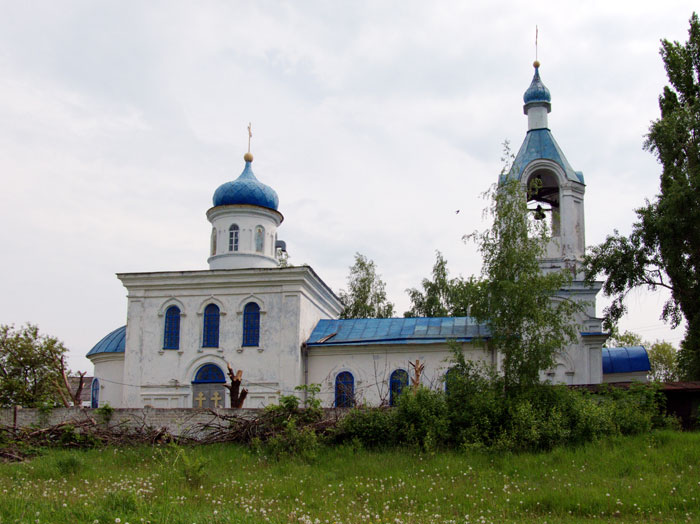 Церковь Успения Пресвятой Богородицы, Трёхстенки (Каменский район, Воронежская область). фасады