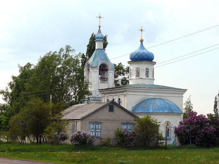 Церковь Успения Пресвятой Богородицы, Трёхстенки (Каменский район, Воронежская область). фасады