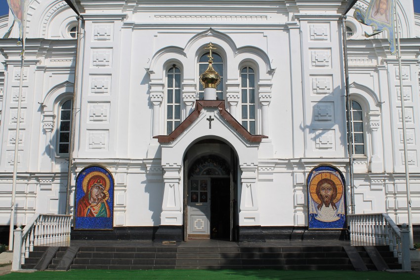 Церковь Вознесения Господня, Пластуновская (Динской район, Краснодарский край). архитектурные детали