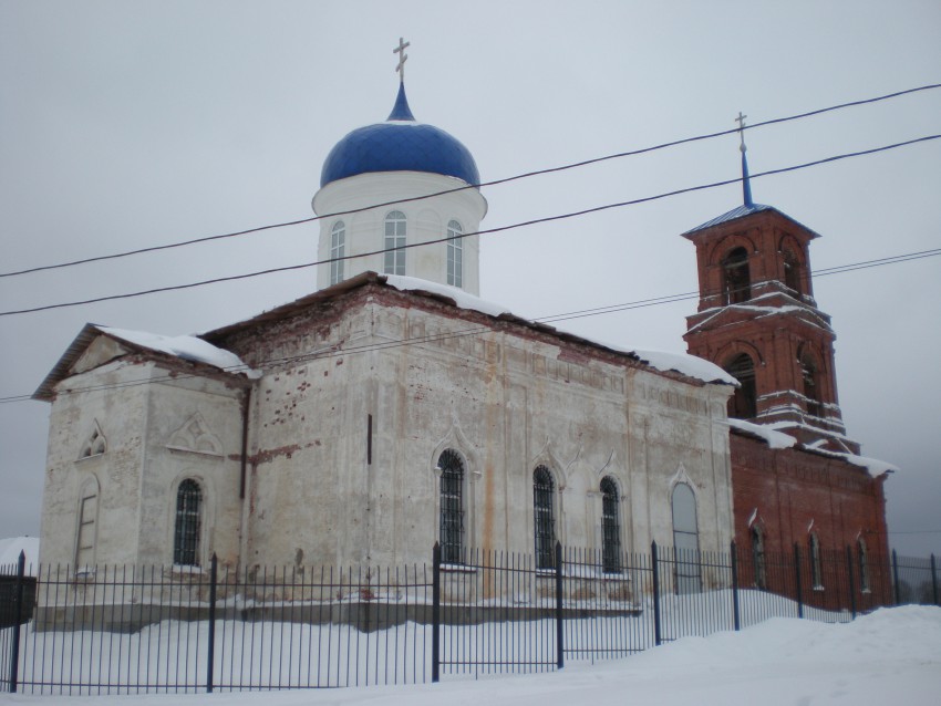 Церковь Успения Пресвятой Богородицы, Берёзовский Рядок (Бологовский район, Тверская область). фасады