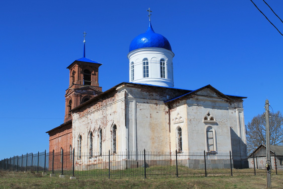 Церковь Успения Пресвятой Богородицы, Берёзовский Рядок (Бологовский район, Тверская область). фасады