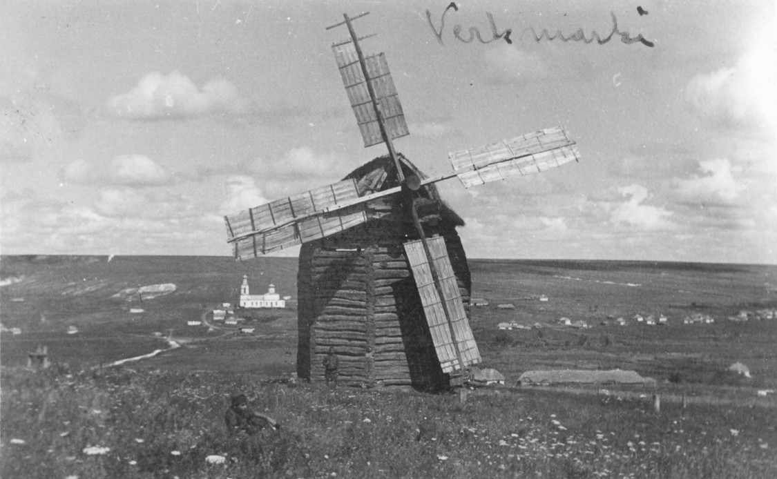 Верхние Марки. Церковь Воздвижения Креста Господня. архивная фотография, Венгерская фотография с сайта http://www.nogradarchiv.hu/index.php?action=gallery&gallery_action=show_object&type=cms_image&object_id=1537