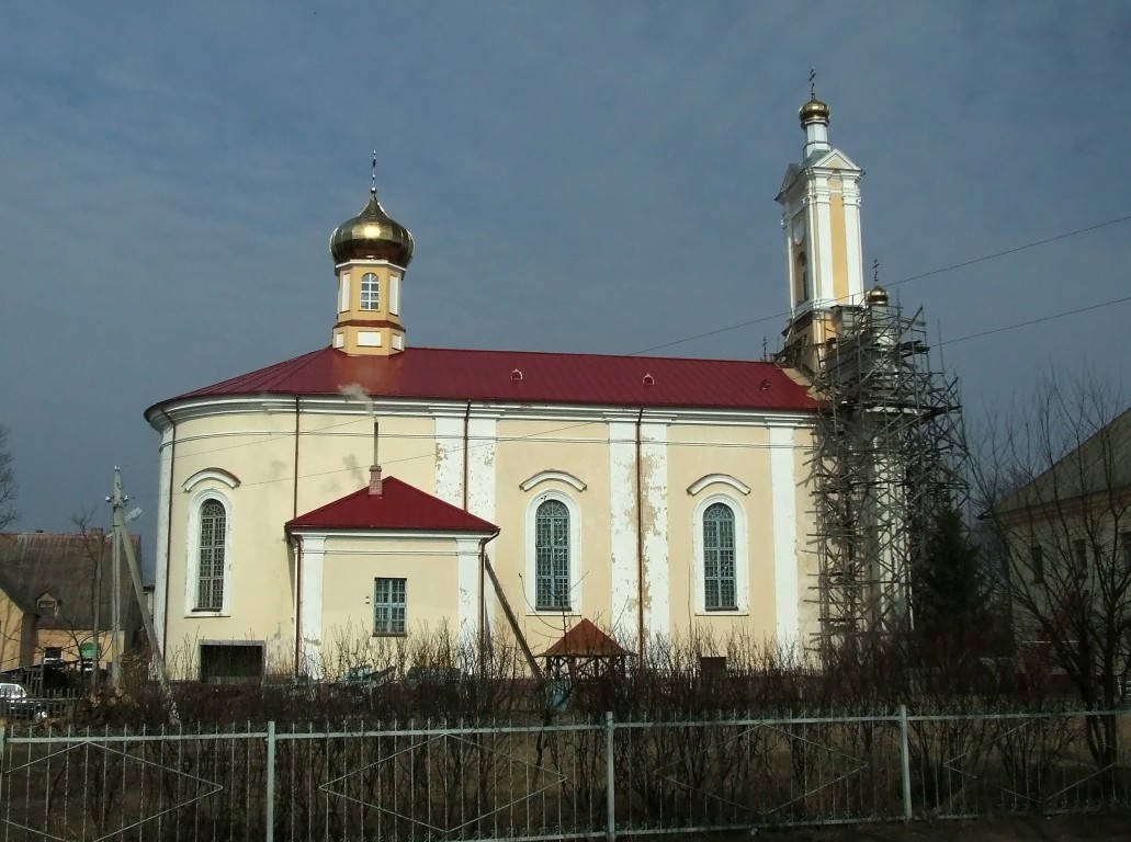 Ружаны. Церковь Петра и Павла. фасады