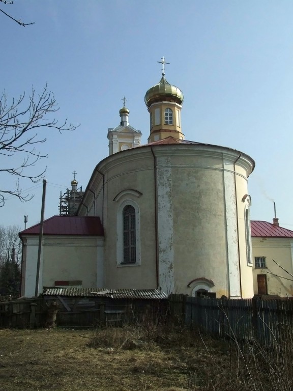 Ружаны. Церковь Петра и Павла. фасады