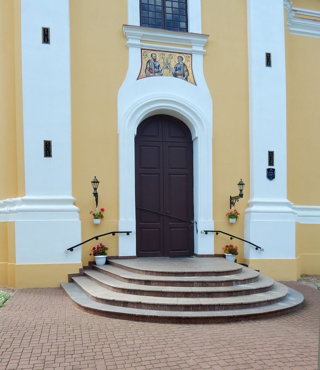 Церковь Петра и Павла, Ружаны (Пружанский район, Беларусь, Брестская область). архитектурные детали