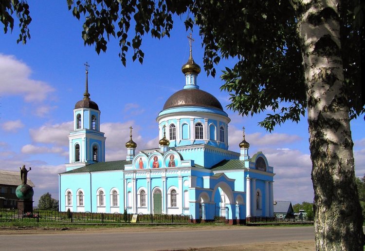 Солотча. Церковь Казанской иконы Божией Матери. общий вид в ландшафте