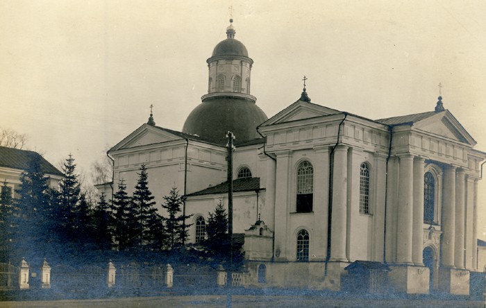 Успенский мужской монастырь. Собор Успения Пресвятой Богородицы, Жировичи (Слонимский район, Беларусь, Гродненская область). архивная фотография, Частная коллекция. Фото 1916 г.