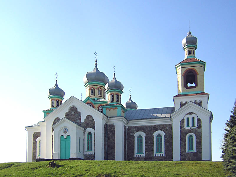 Турец. Церковь Покрова Пресвятой Богородицы. фасады