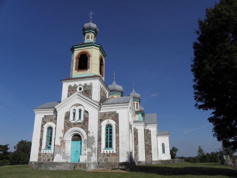 Турец. Церковь Покрова Пресвятой Богородицы. фасады