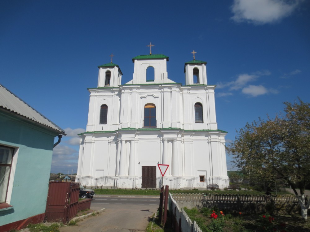 Столовичи. Церковь Александра Невского. фасады