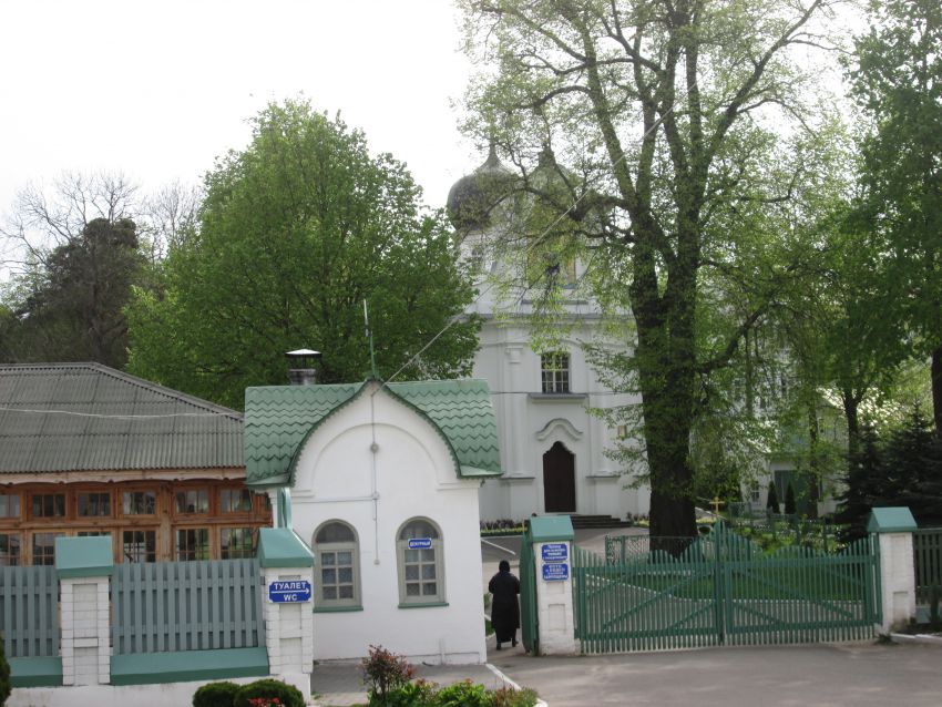 Жировичский Успенский мужской монастырь, Жировичи (Слонимский район, Беларусь, Гродненская область). фасады