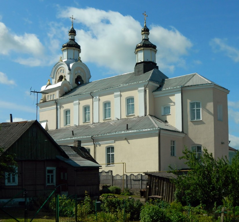 Кафедральный собор Николая Чудотворца, Новогрудок (Новогрудский район, Беларусь, Гродненская область). фасады