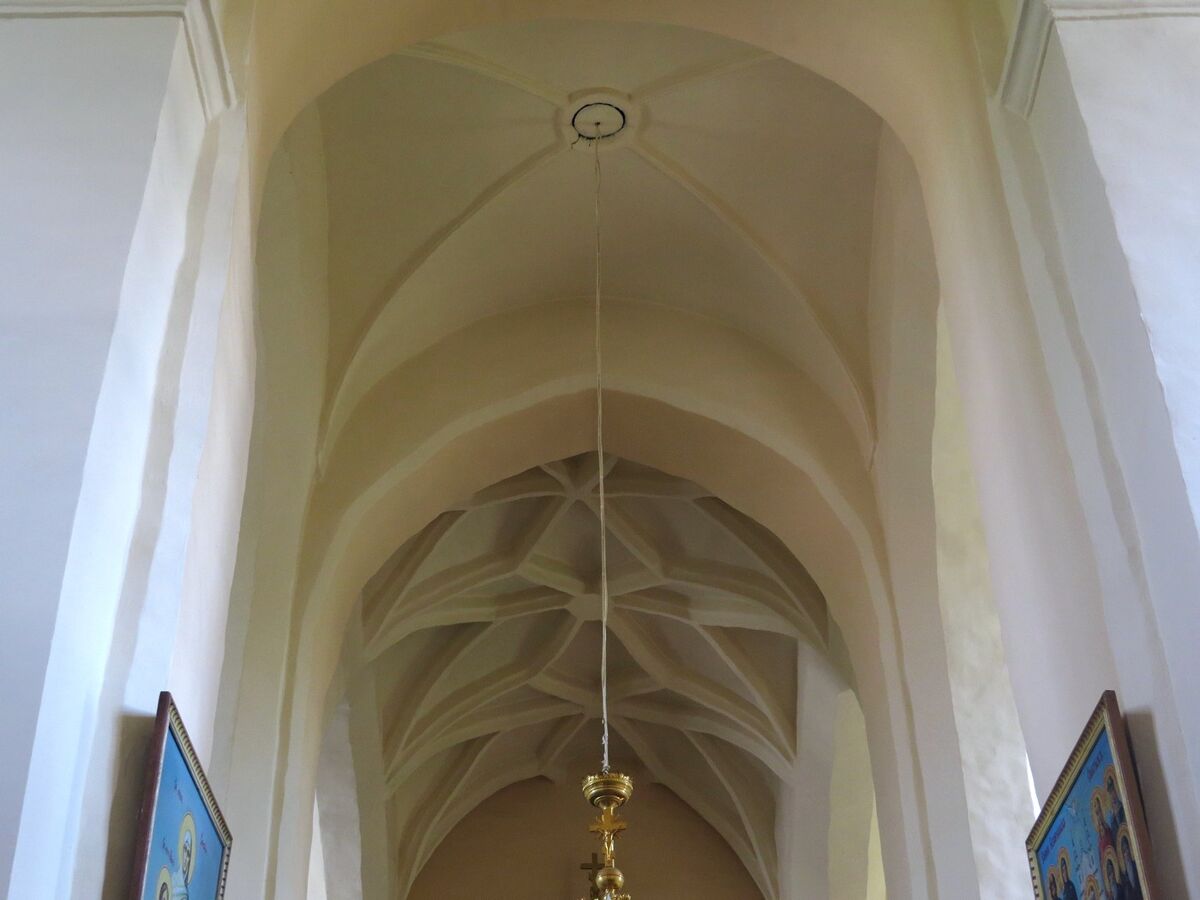 Собор Бориса и Глеба, Новогрудок (Новогрудский район, Беларусь, Гродненская область). интерьер и убранство, Интерьер, своды