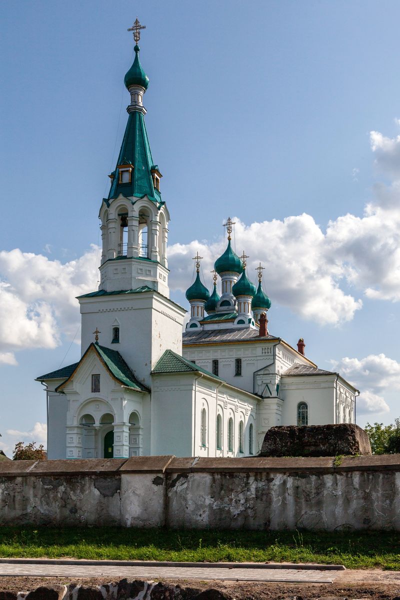 Церковь Илии Пророка, Любча (Новогрудский район, Беларусь, Гродненская область). фасады
