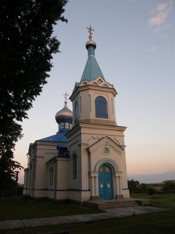 Церковь Георгия Победоносца, Гольшаны (Ошмянский район, Беларусь, Гродненская область). фасады