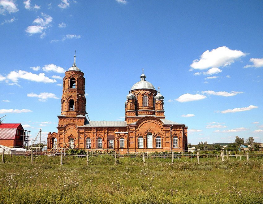 Церковь Казанской иконы Божией Матери, Латное (Семилукский район, Воронежская область). фасады